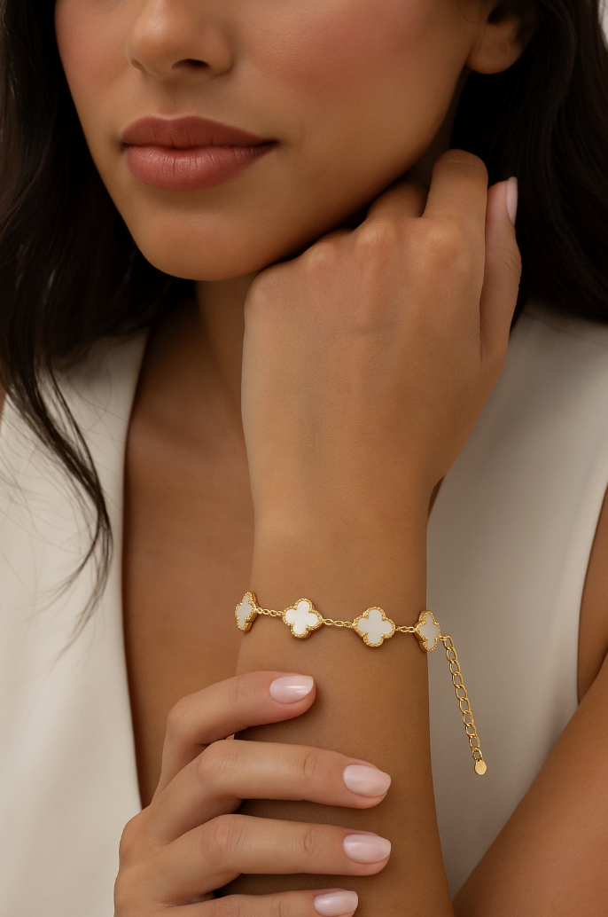 Gold Stainless Steel Clover Charm Bracelet-Jordyn the Label