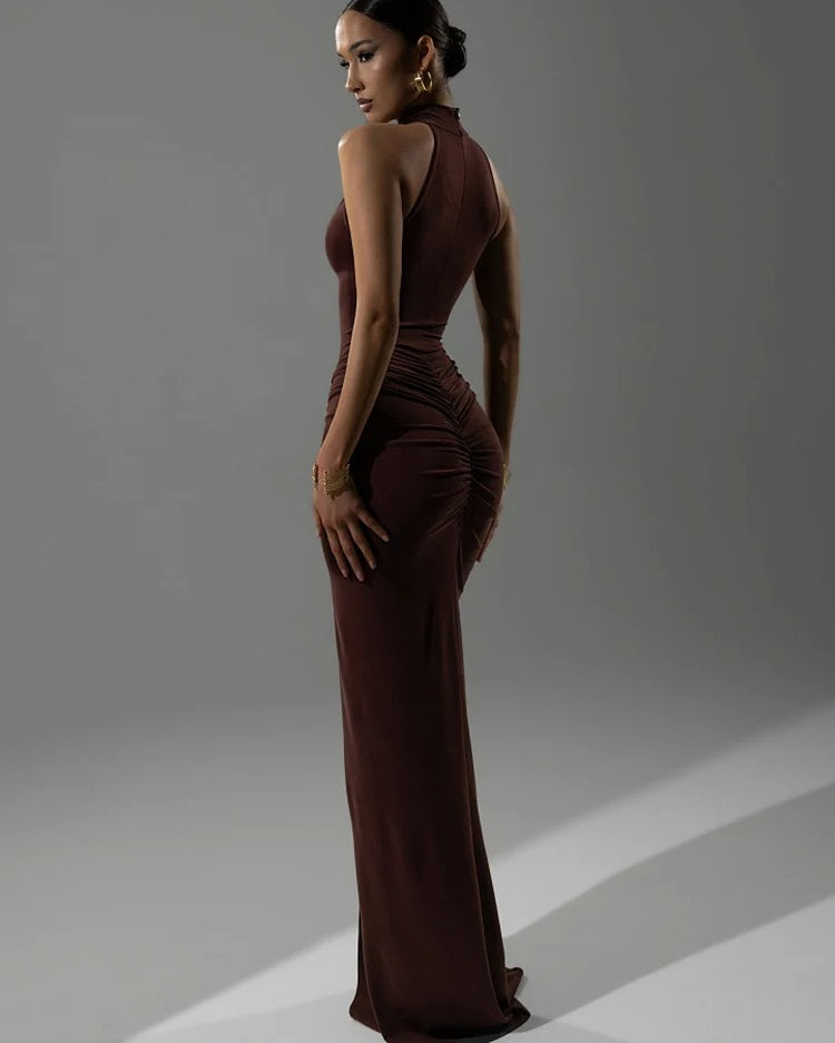 Halter Neck Evening Gown β Sleeveless Ruched Maxi Dress with High Slit