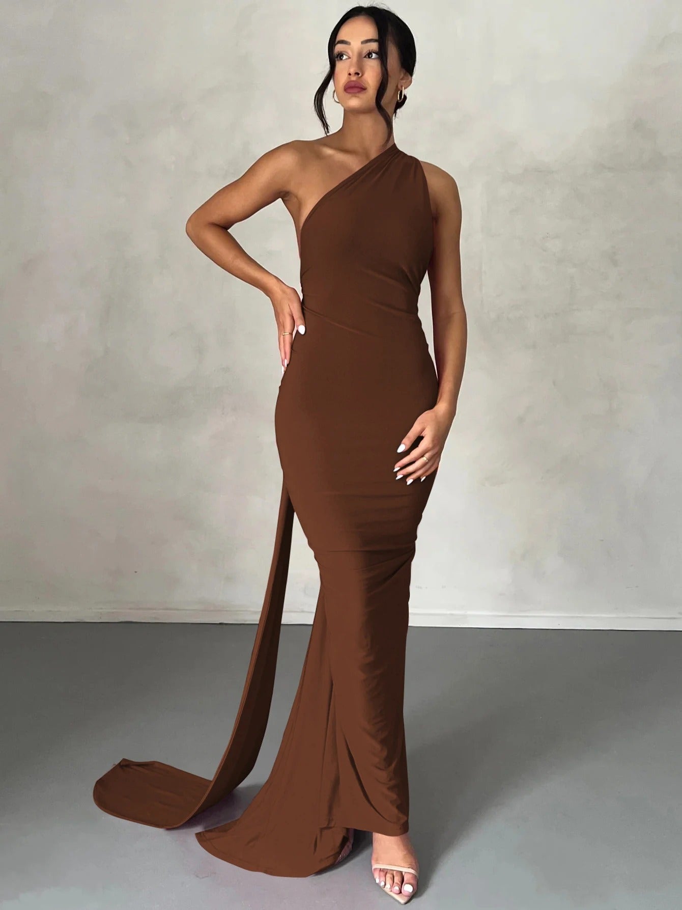 Backless Maxi Dress – Halter Neck Evening Party Gown