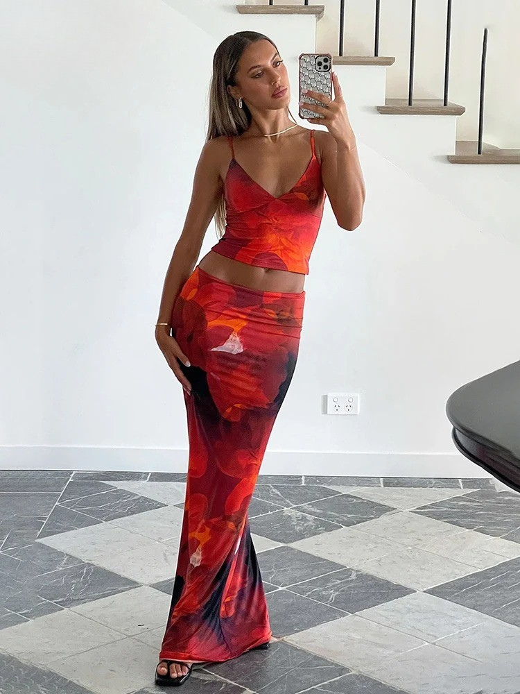 Stylish Print Two Piece Set – Satin Crop Top and Maxi Skirt