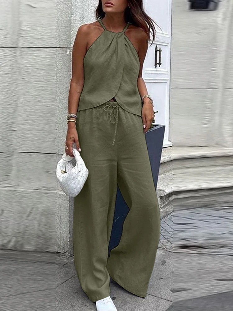 Halter Top and Wide Leg Pants – Casual Summer Outfit