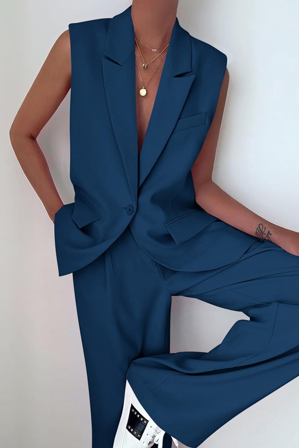 Stylish Two Piece Suit Set – Sleeveless Blazer Vest & Wide Leg Pants