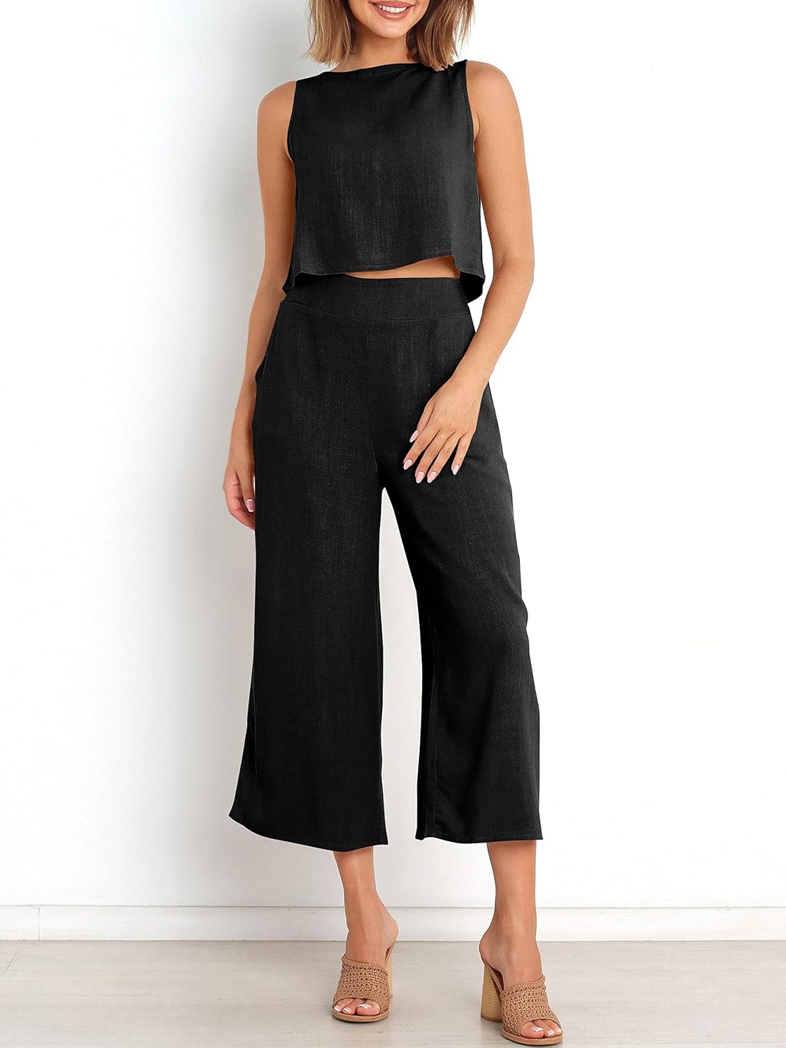 Two Piece Set – Sleeveless Crop Top & Wide Leg Pants
