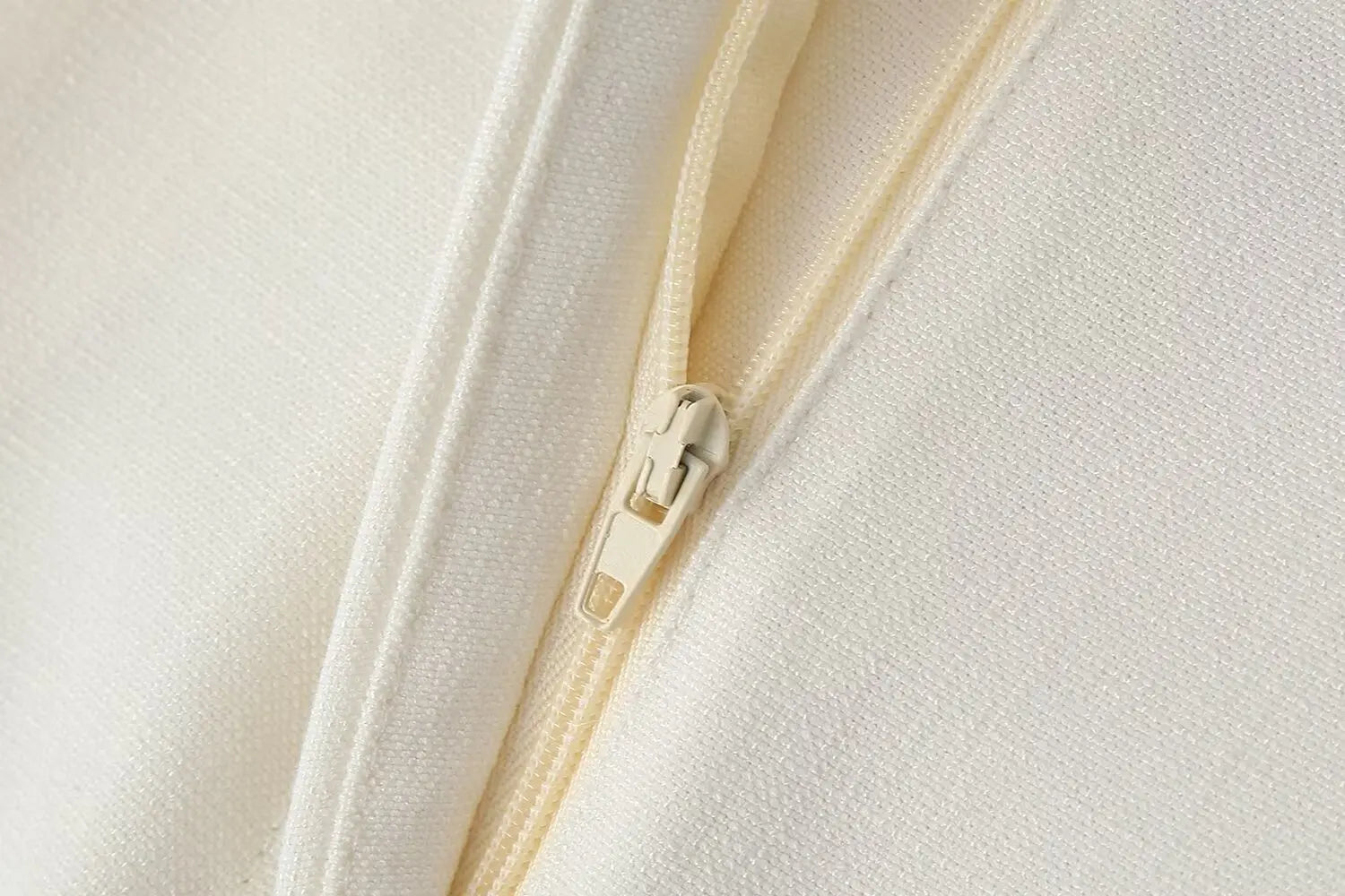 2 Piece Vest and Pants Set – Sleeveless Crop Blazer Top & High Waist Wide Leg Pants