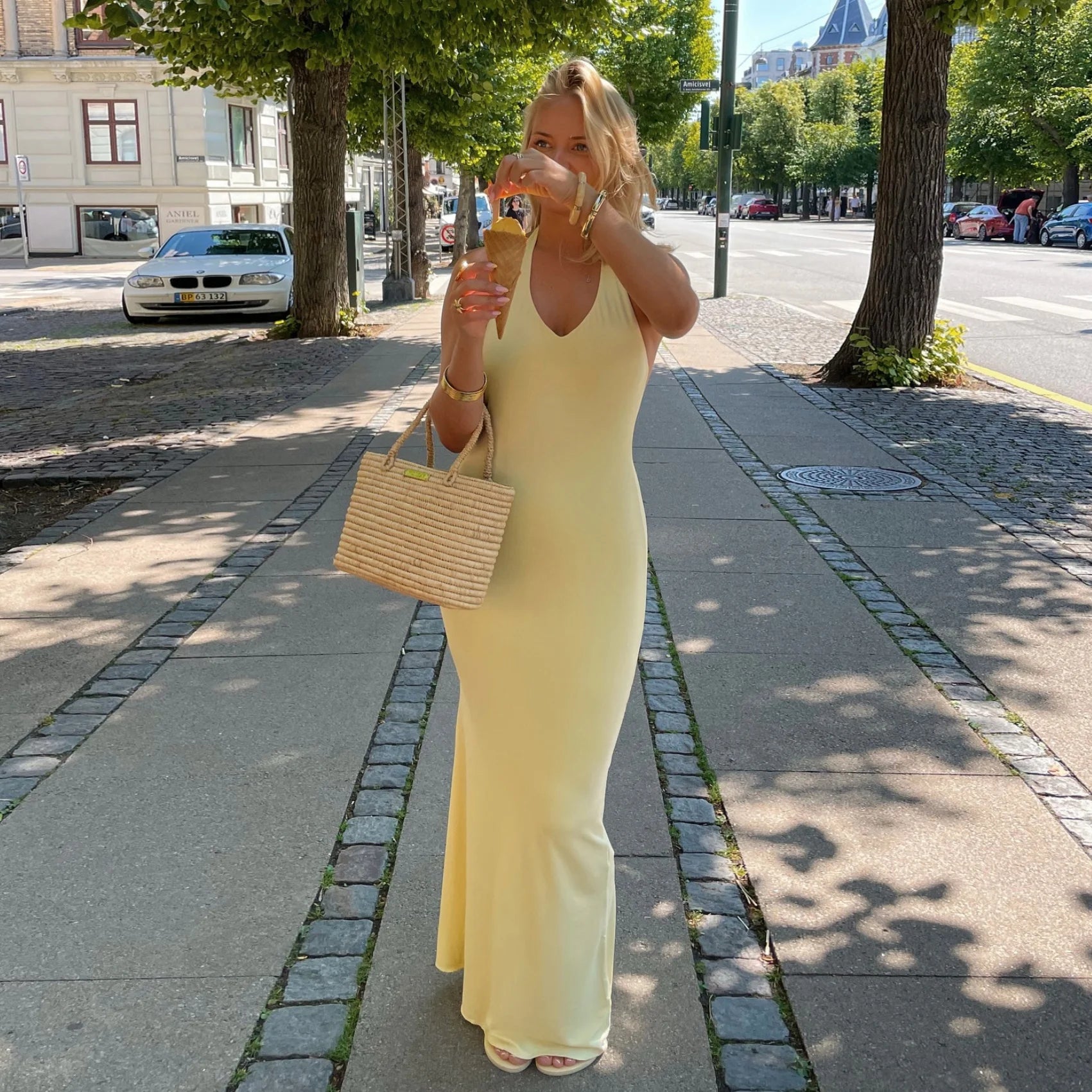 Yellow Halter Neck Maxi Dress – Sleeveless Slim Fit Summer Beachwear