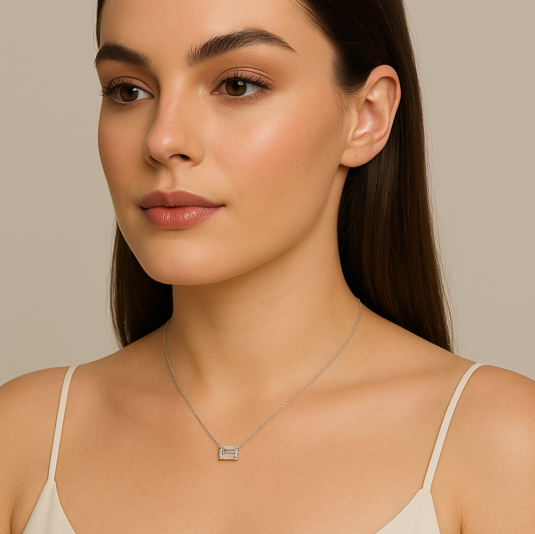 Regal Glow - Necklace - Stainless Steel-Jordyn the Label