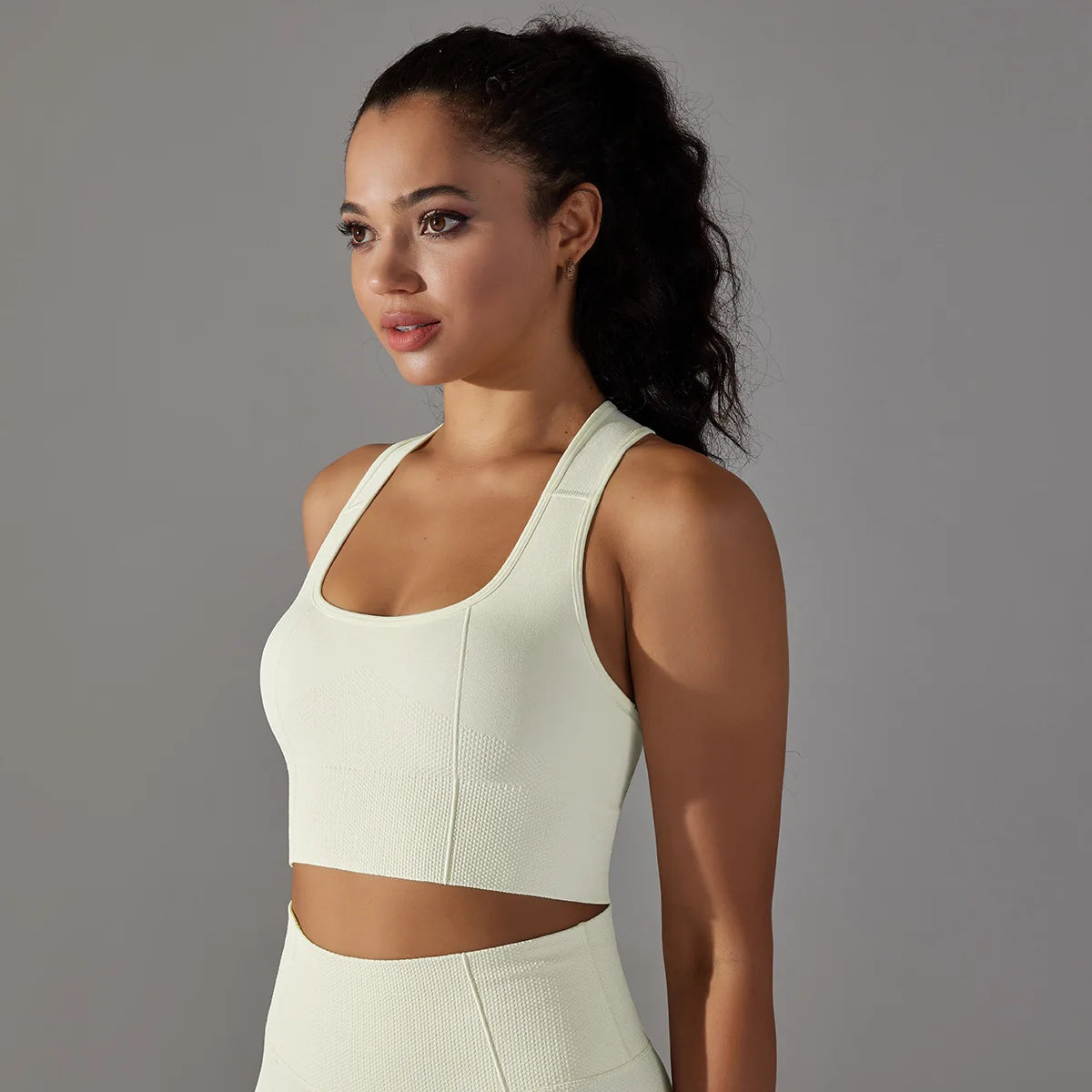 Seamless Racerback Sports Bra – Gym, Yoga & Pilates Activewear