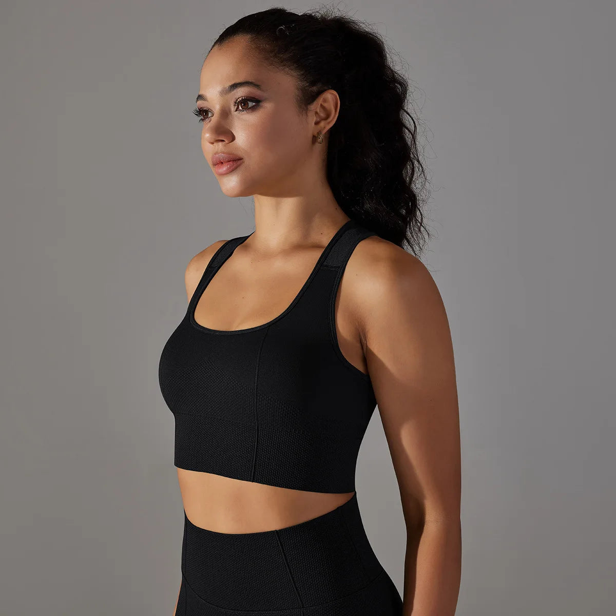 Seamless Racerback Sports Bra – Gym, Yoga & Pilates Activewear