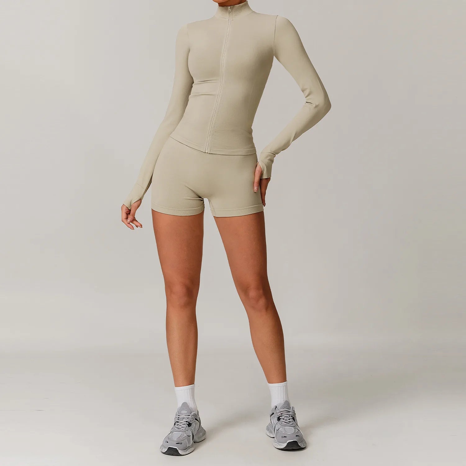 2 Piece Yoga Set – Long Sleeve Zip Crop Top & High Waist Shorts Seamless Activewear