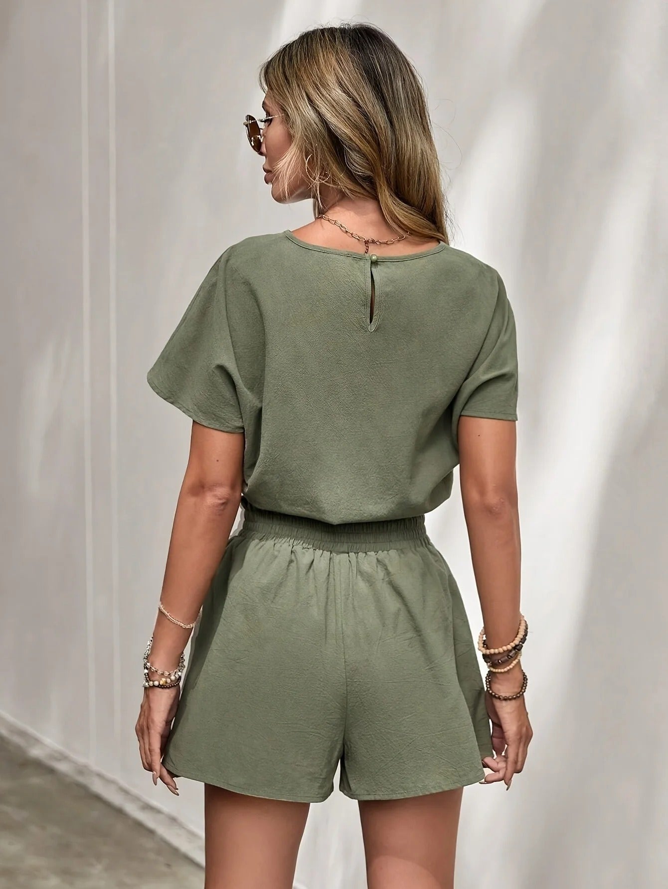 2 Piece Casual Set – Short Sleeve Crop Top & Elastic Waist Shorts Loungewear