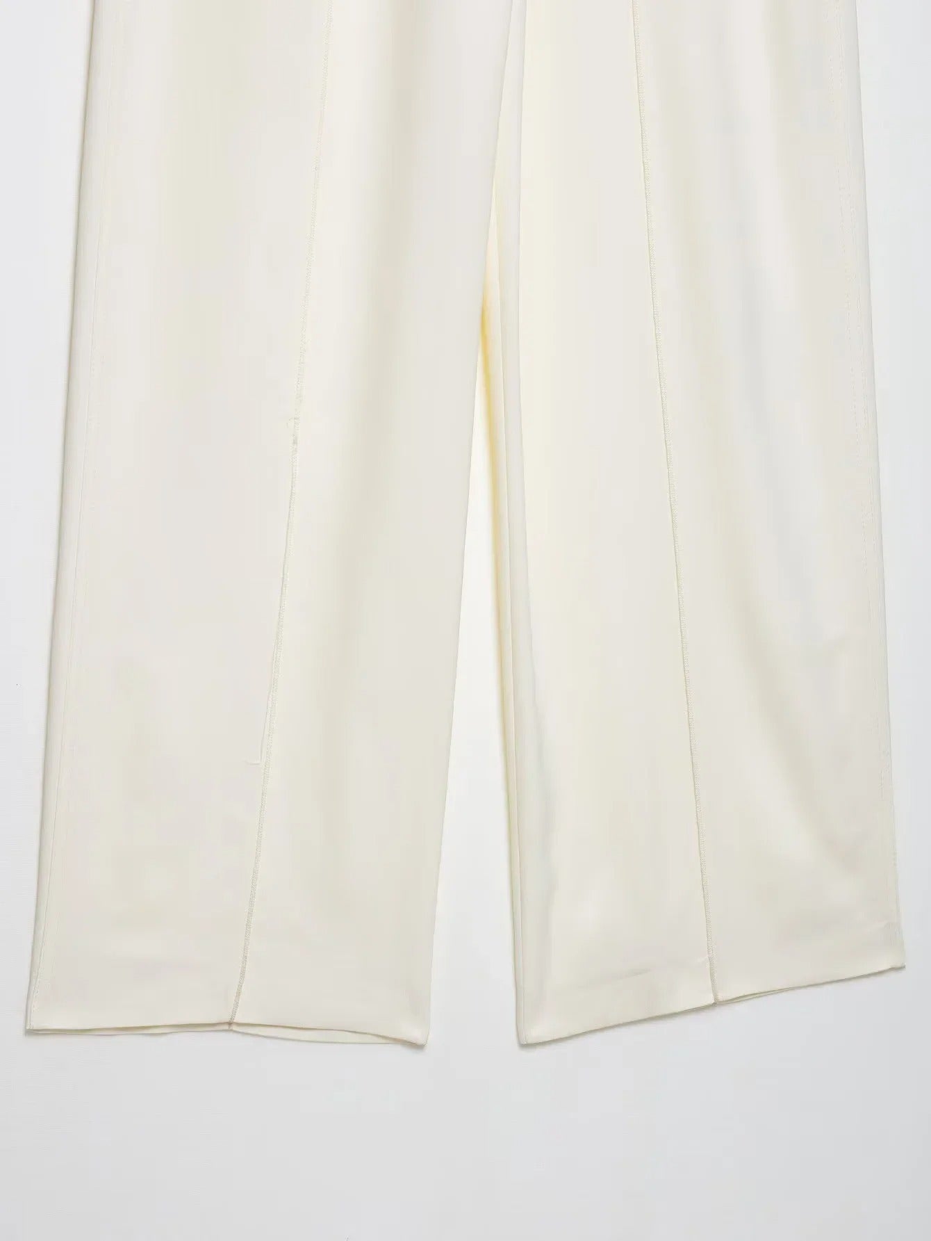 Elegant Satin Two Piece Pants Set – Sleeveless Top & Wide Leg Trousers