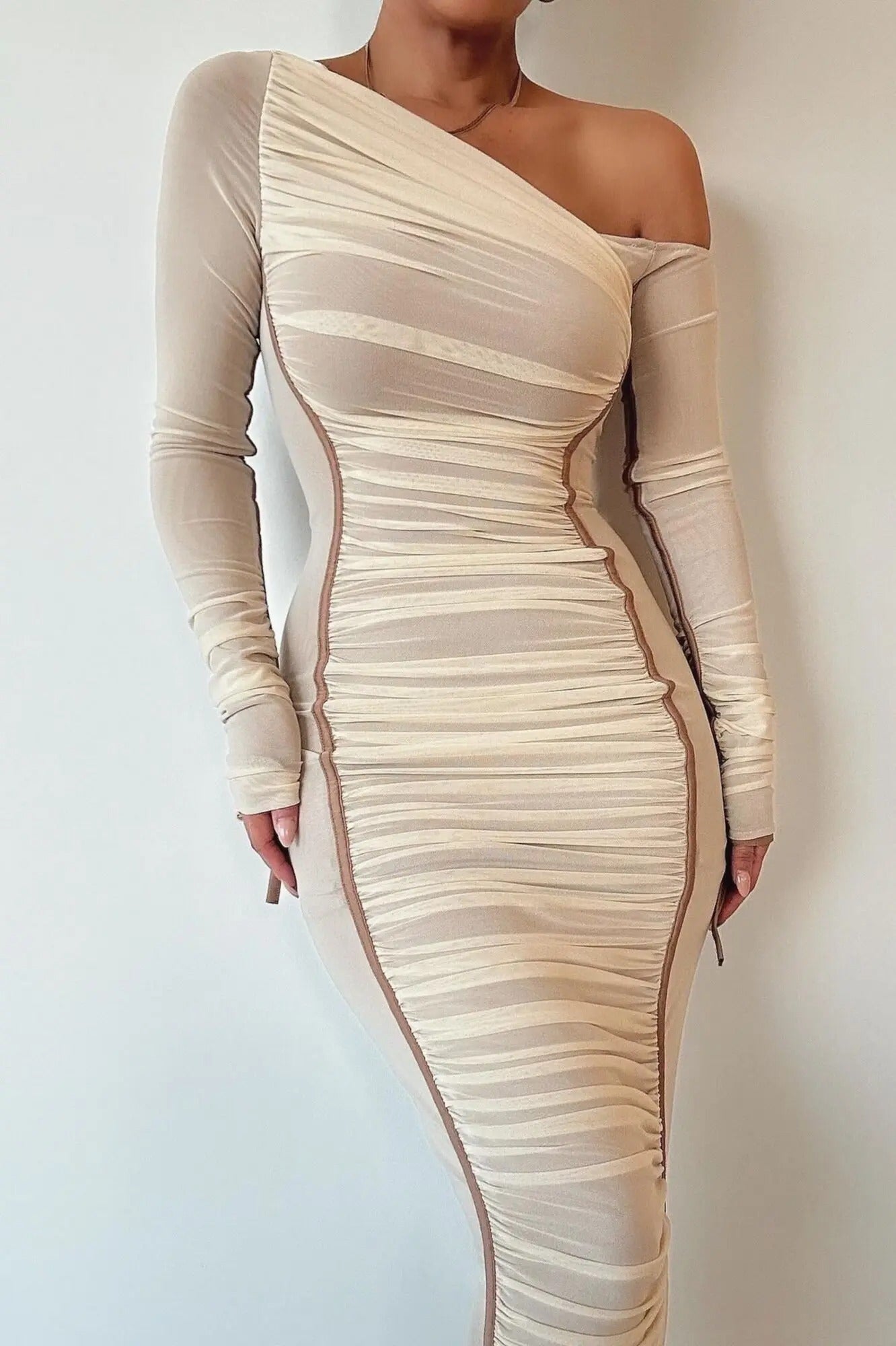 Elegant One Shoulder Long Sleeve Midi Dress – Bodycon Ruched Party Outfit