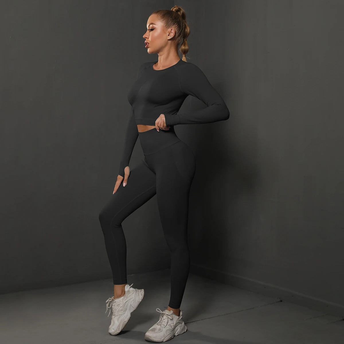 Seamless Yoga Set – Long Sleeve Crop Top & High Waist Leggings Gym Activewear