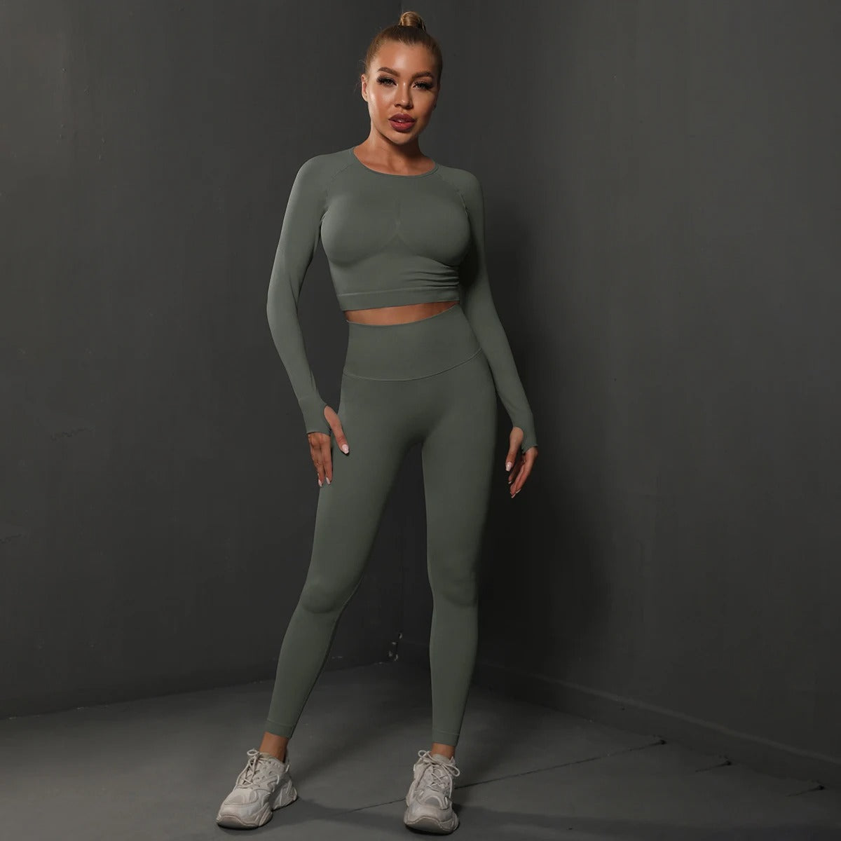Seamless Yoga Set – Long Sleeve Crop Top & High Waist Leggings Gym Activewear