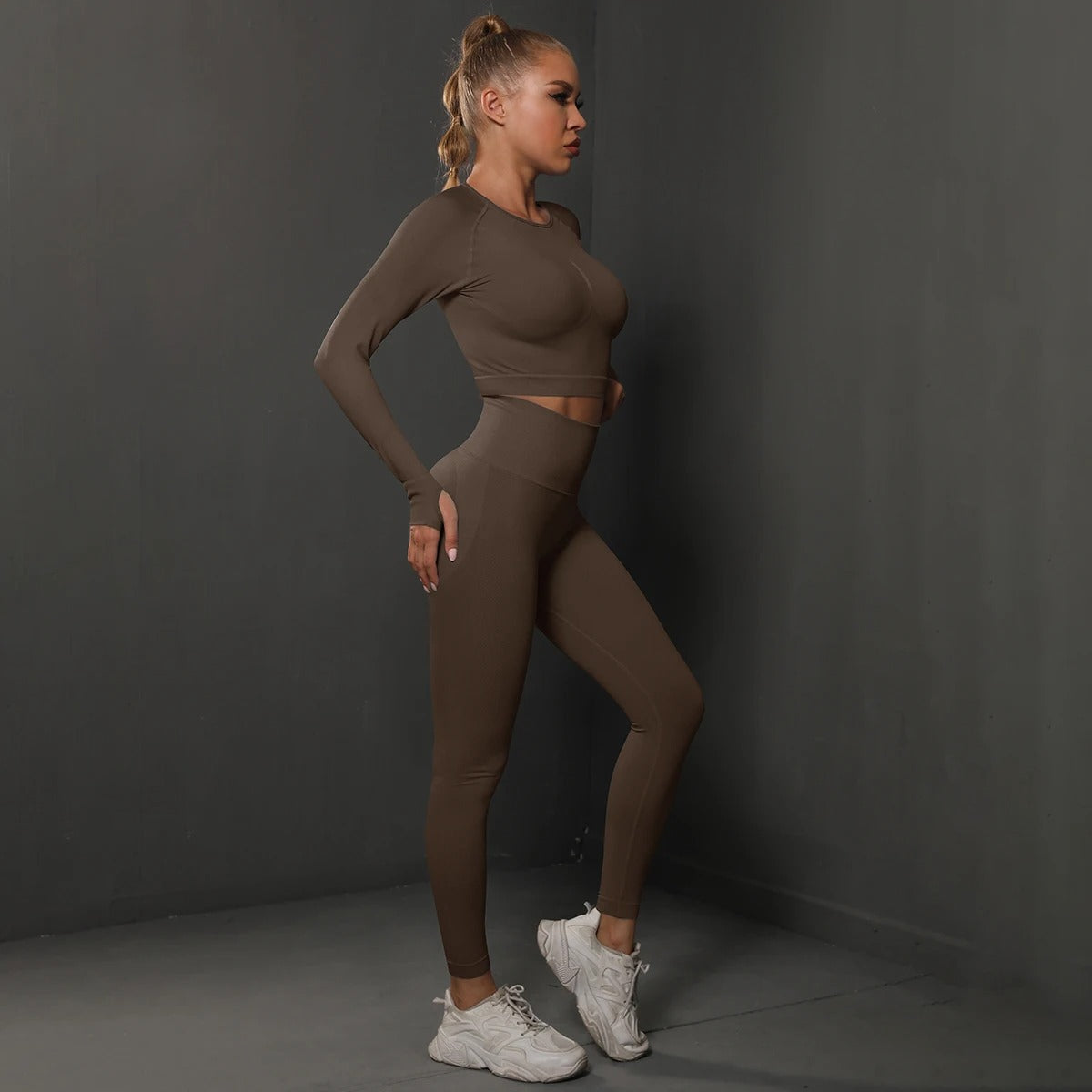 Seamless Yoga Set – Long Sleeve Crop Top & High Waist Leggings Gym Activewear