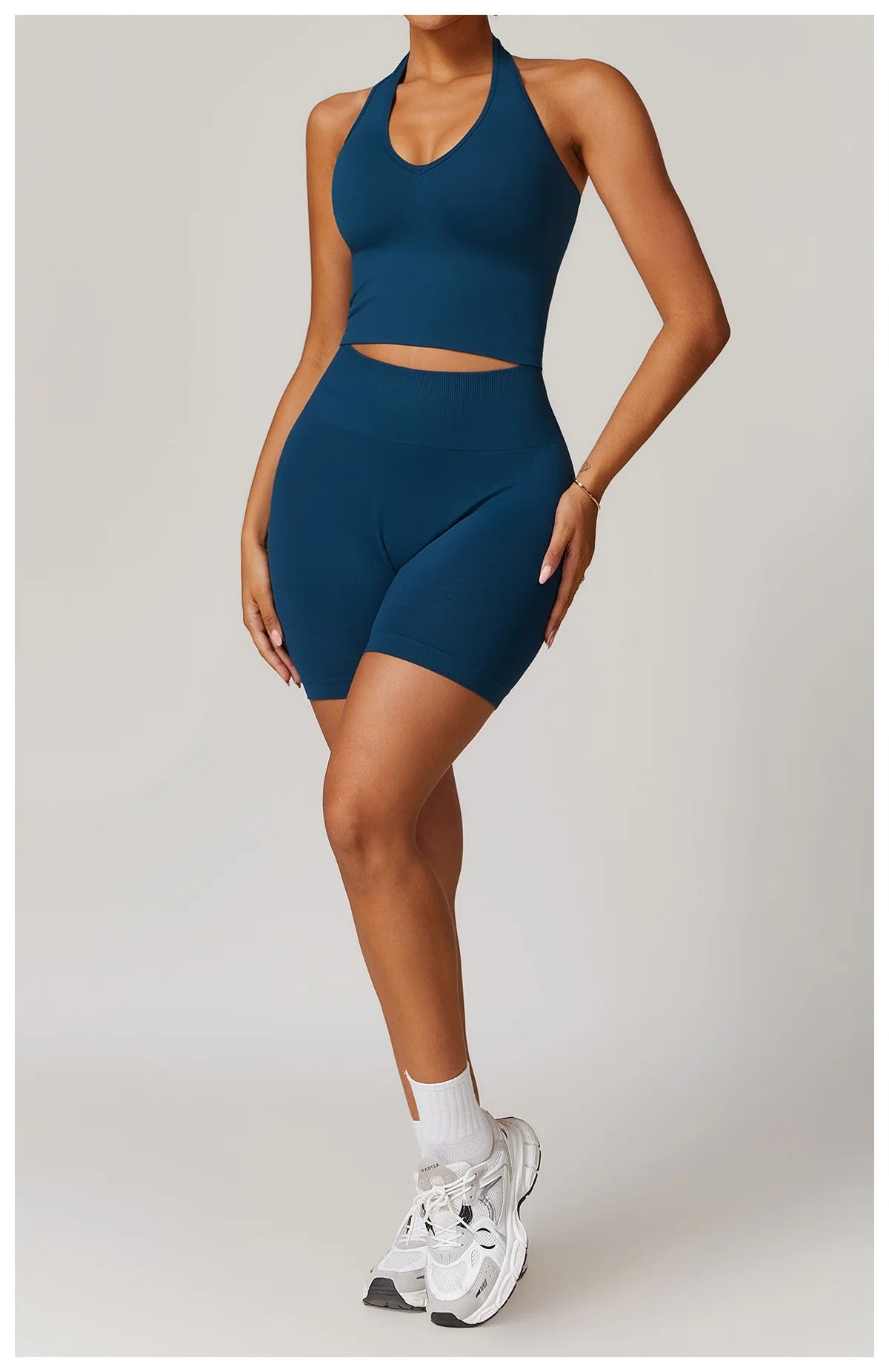 Sports Bra Top – Halter Neck Gym Crop Top Fitness Activewear