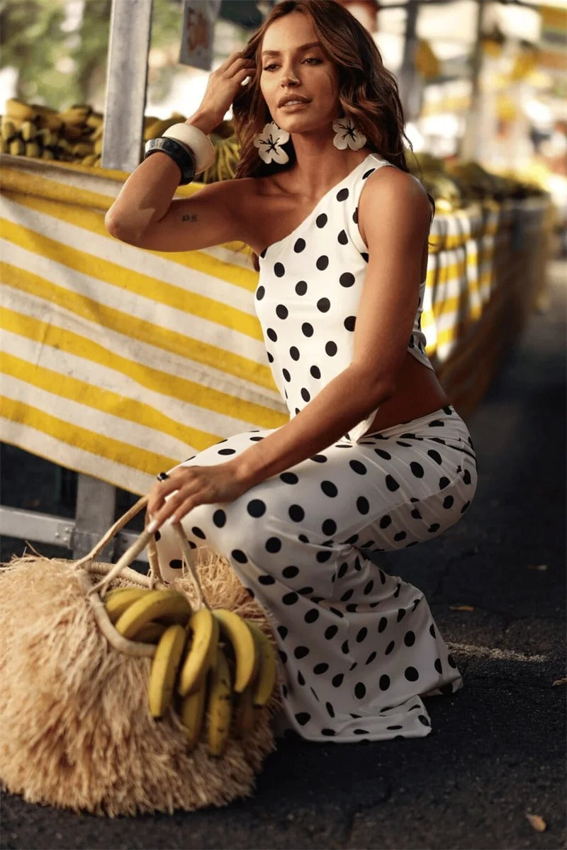Polka Dot One Shoulder Maxi Dress – Elegant Summer Outfit