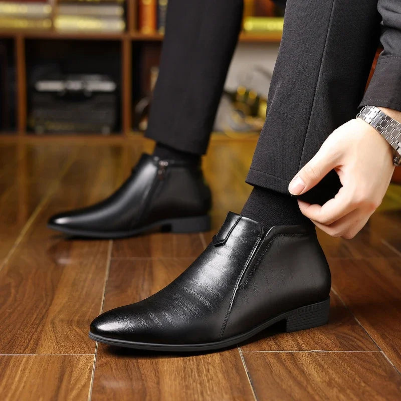 Men's Pointed Toe Vintage Leather Ankle  Boots