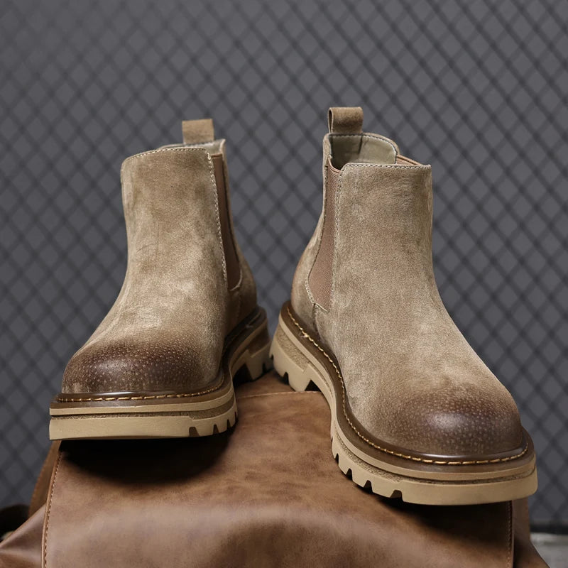 The Cardiff Bay Men's Confortable Suede Chelsea Boots