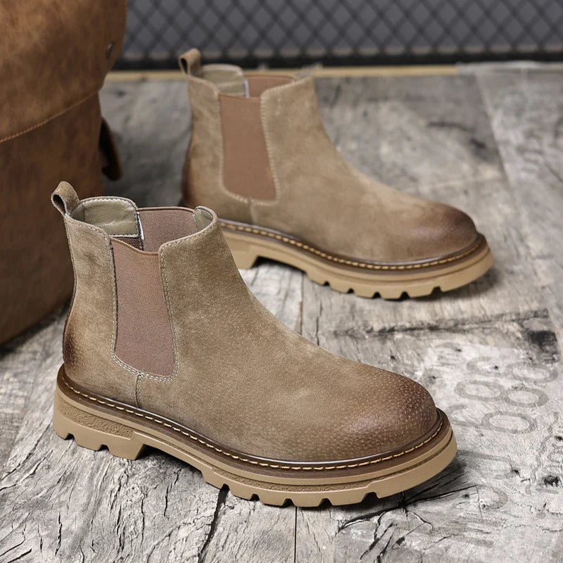 The Cardiff Bay Men's Confortable Suede Chelsea Boots