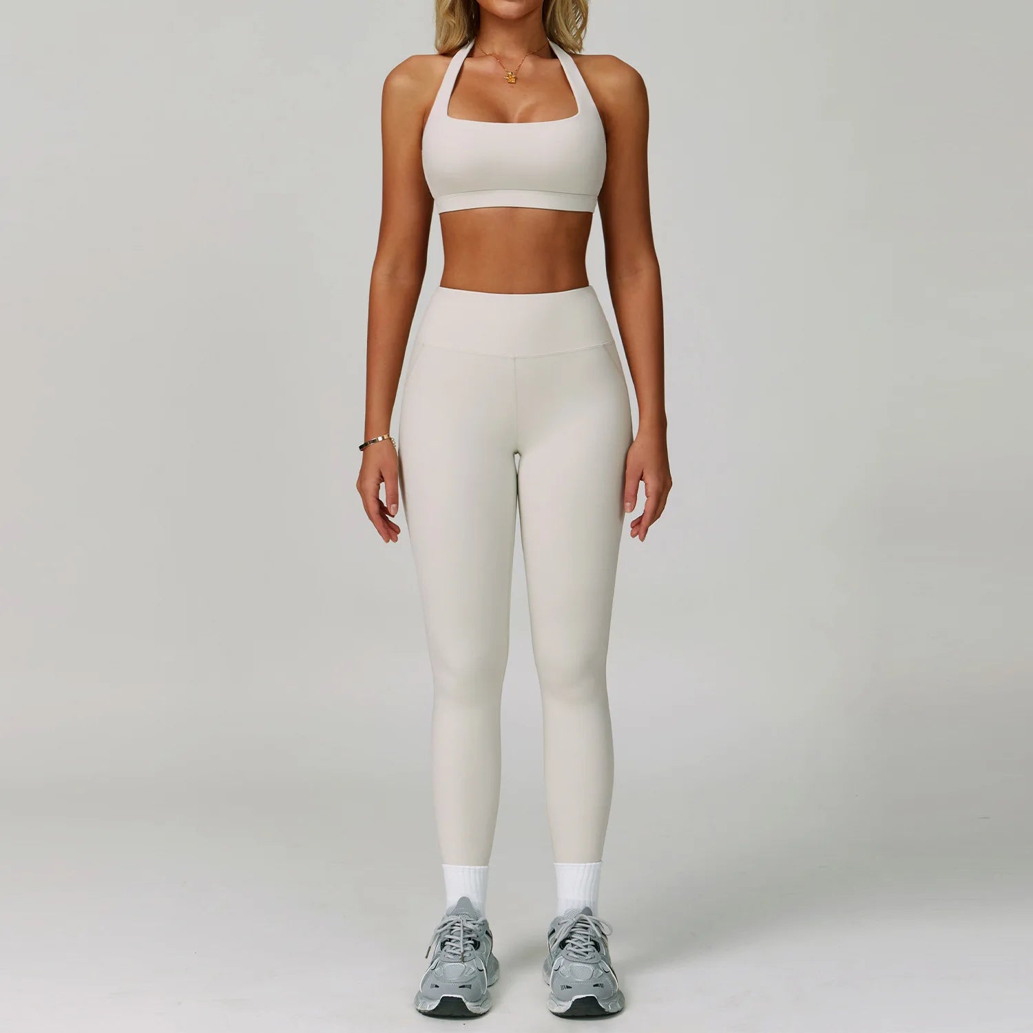 2 Piece Yoga Set – Halter Bra & High Waist Leggings Seamless Activewear
