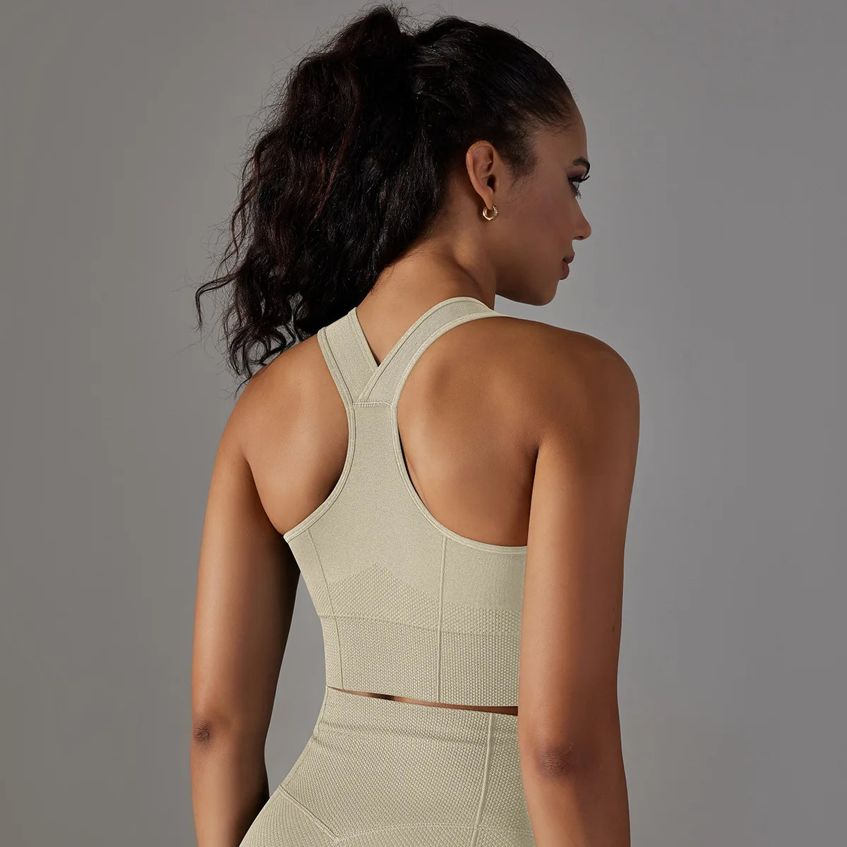 Seamless Racerback Sports Bra – Gym, Yoga & Pilates Activewear