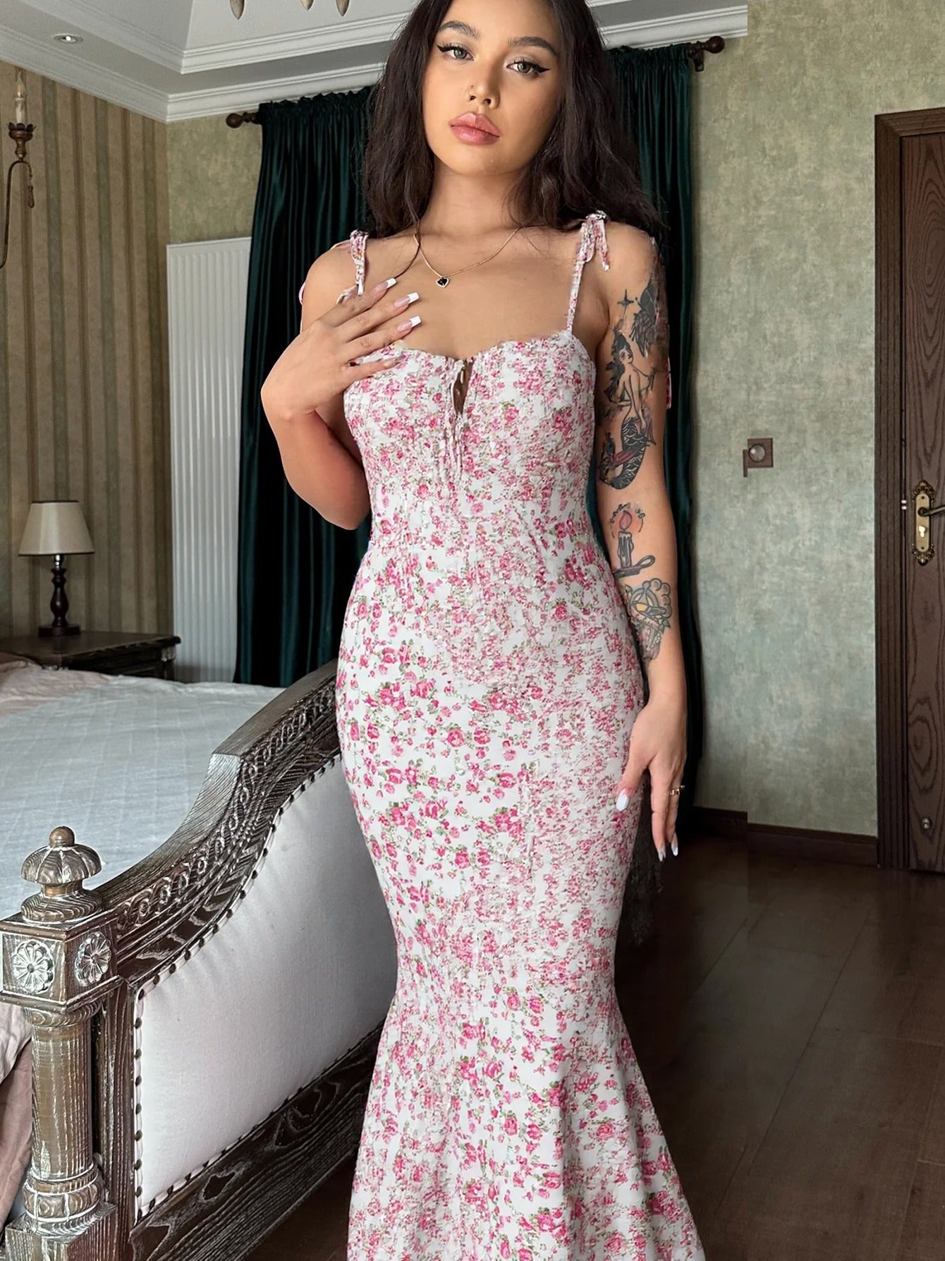 Floral Maxi Dress – Sleeveless Bodycon Summer Party Outfit