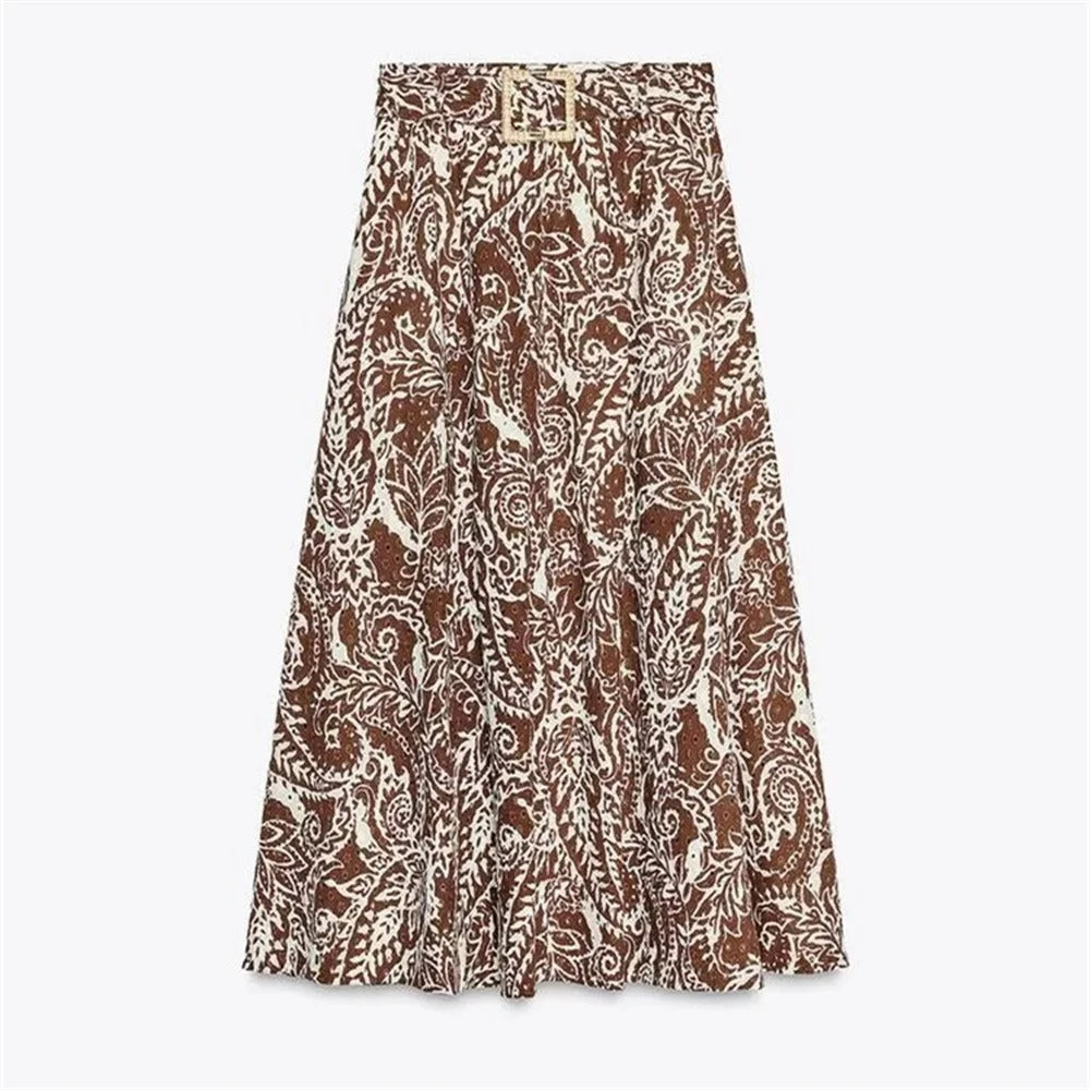 Trendy Halter Crop Top and Midi Skirt – Summer Boho Outfit