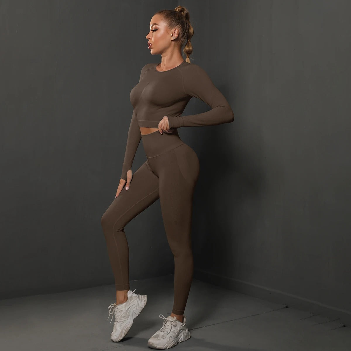 Seamless Yoga Set – Long Sleeve Crop Top & High Waist Leggings Gym Activewear