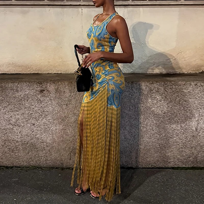 Halter Pleated 2 Piece Set – Elegant Gradient Crop Top & Maxi Skirt Outfit