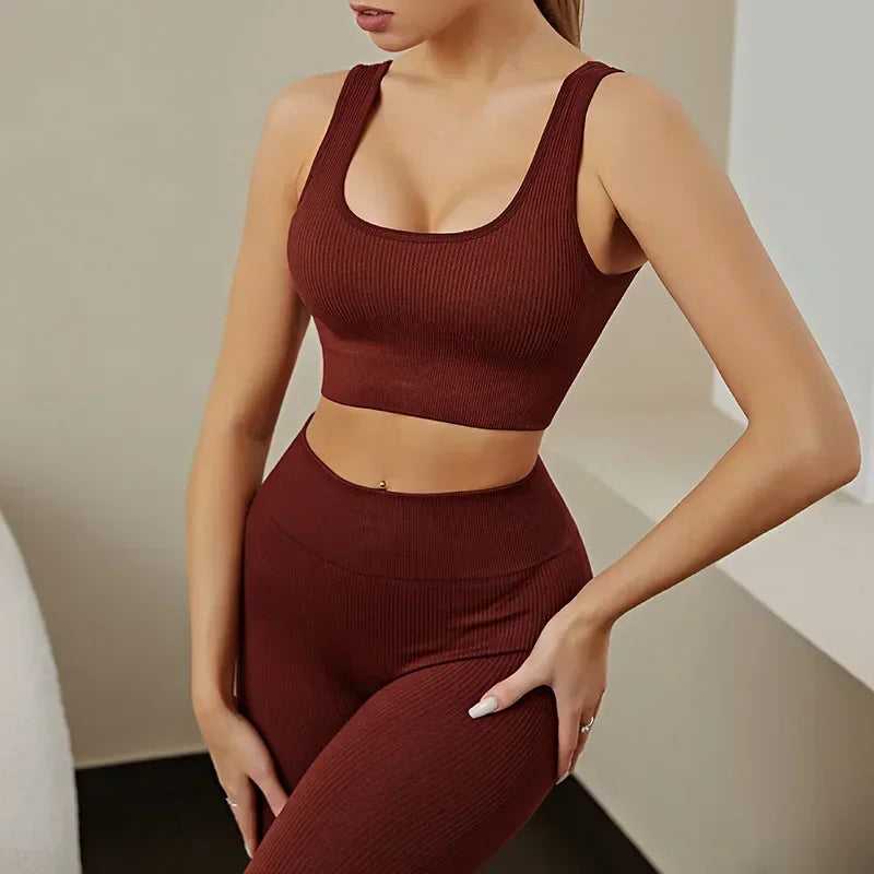 Ribbed U-Neck Sports Bra – Seamless Gym, Yoga & Fitness Activewear